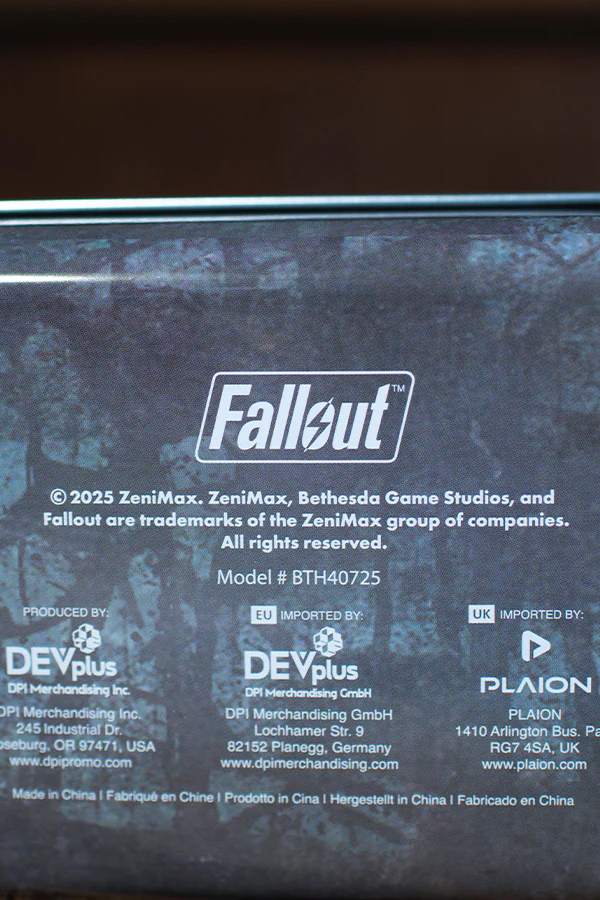 Fallout Caps Stash Replica Tin - Image 8