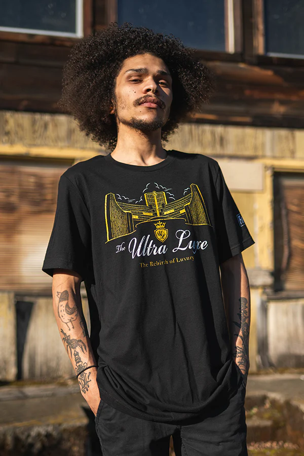 Fallout New Vegas Ultra-Luxe Casino Tee - Image 4
