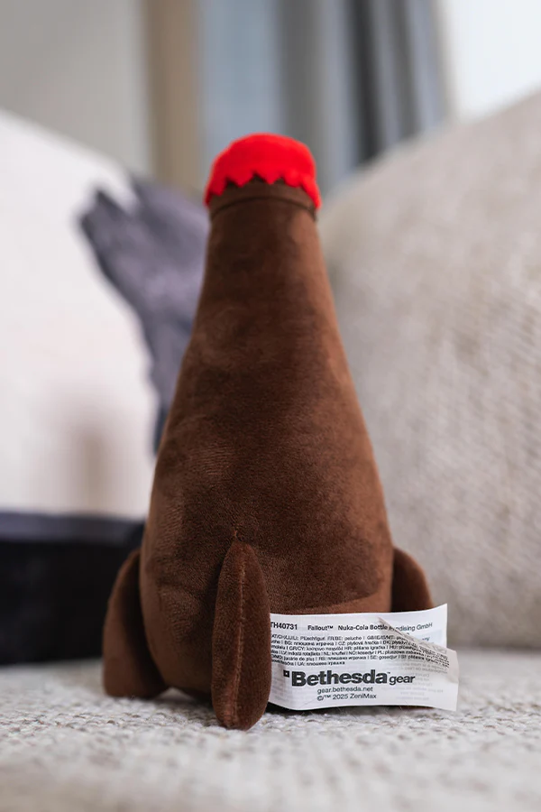 Fallout Nuka-Cola Cuddle Bundle - Image 9
