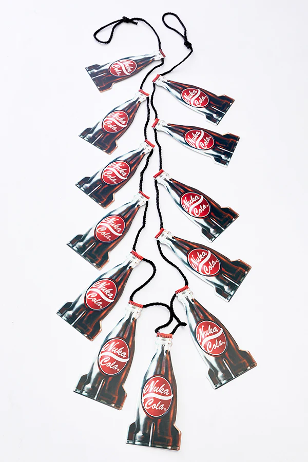 Fallout Nuka Cola Fizz-tive Garland - Image 5