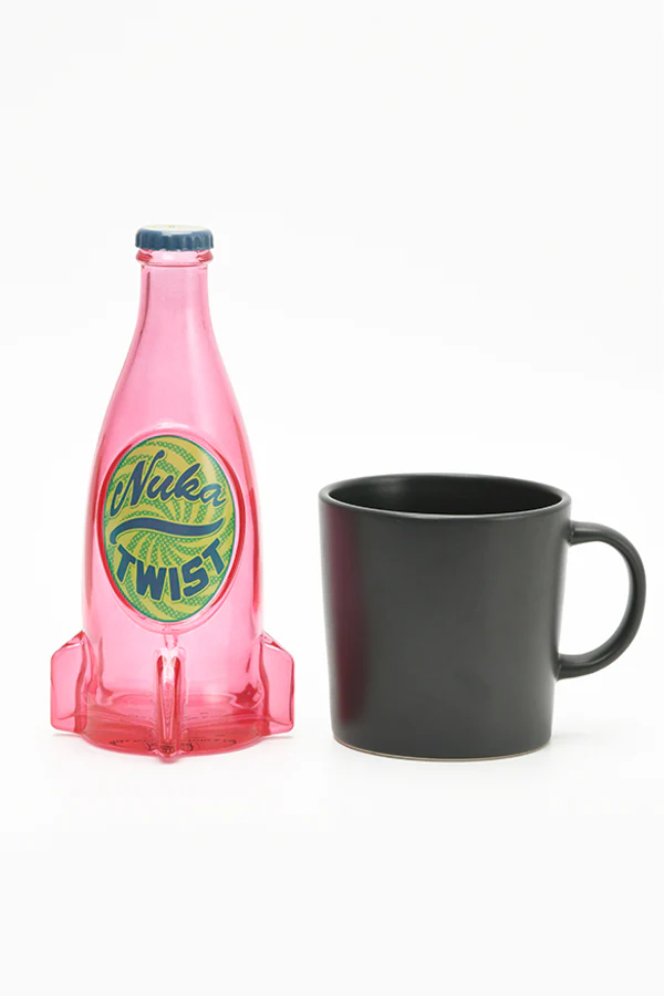 Fallout Nuka Twist Glass Bottle & Caps - Image 9