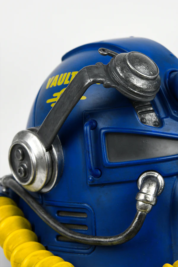 Fallout Vault-Tec T-51 Power Armor Helmet Mini Desktop Statue - Image 18