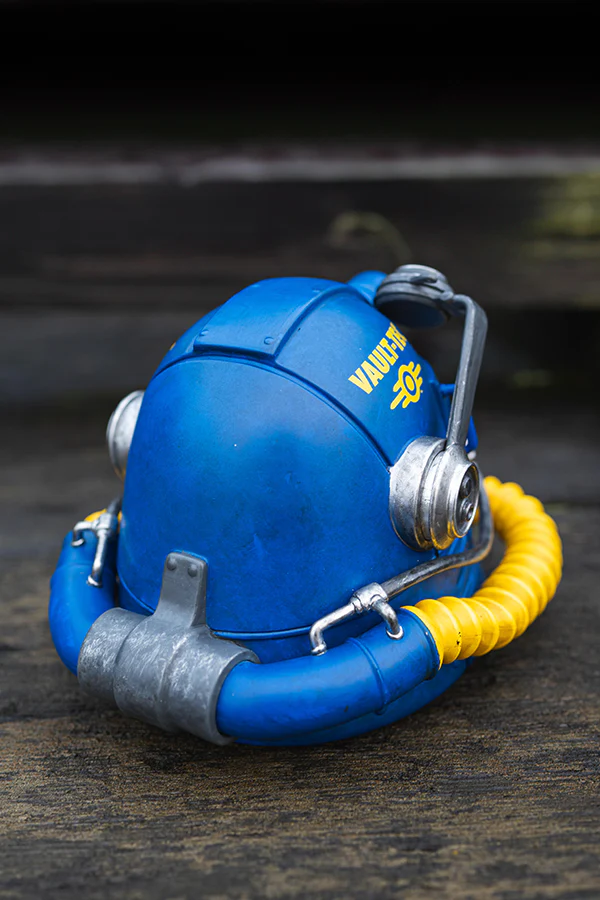 Fallout Vault-Tec T-51 Power Armor Helmet Mini Desktop Statue - Image 6